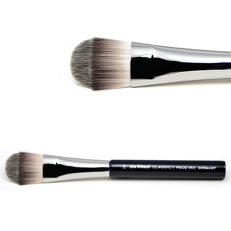 Store synthetic Foundation - fibres with bleu finest Mont 965-22 brush