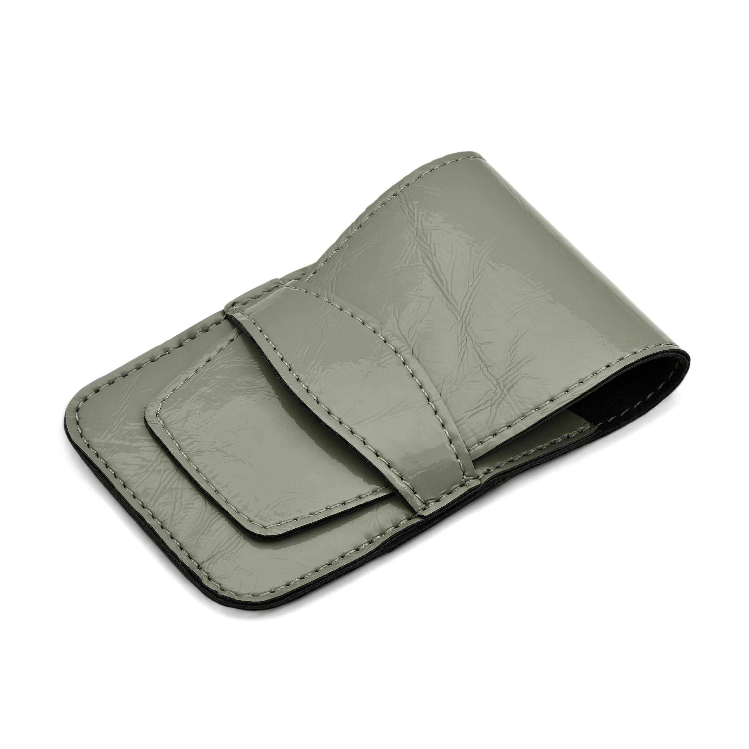 Mont Bleu 5-piece Manicure Set in Vegan Faux Leather Case, Gray