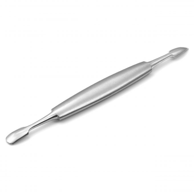 Mont Bleu 2-in-1 Manicure Tool: Nail Cleaner & Cuticle Pusher made of Stainless Steel