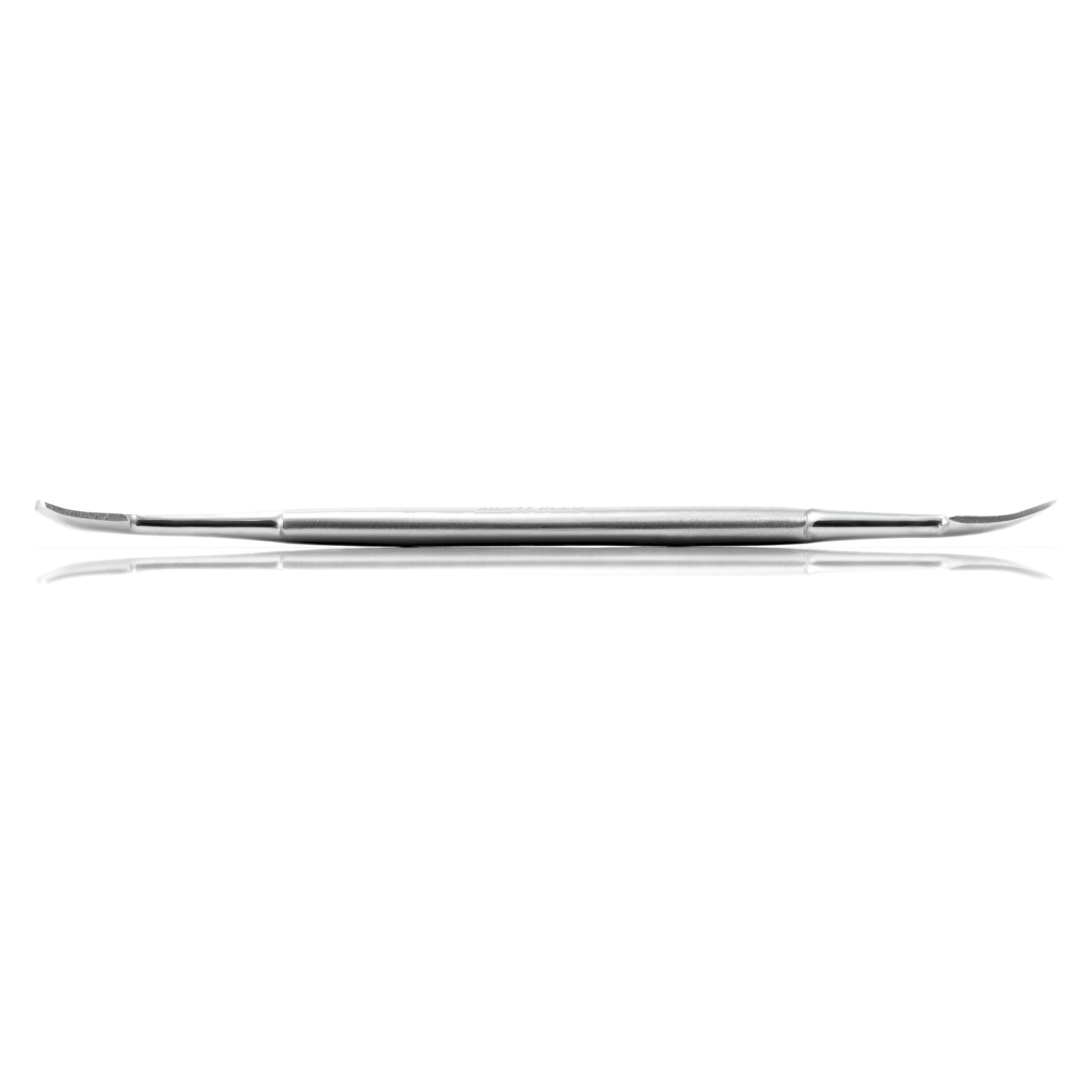 Mont Bleu 2-in-1 Manicure Tool: Nail Cleaner & Cuticle Pusher made of Stainless Steel